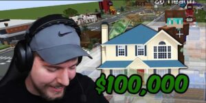 The blogger gave a Minecraft player a house for $100 thousand