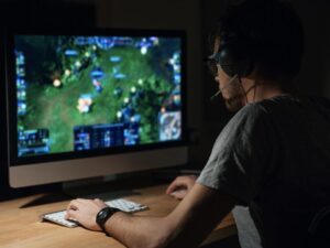 Гральна індустрія допоможе у боротьбі з надмірним захопленням відеоіграми