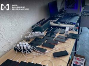 БЕБ викрило мережу гральних процесингових центрів: дропи проводили 5 млн грн на добу