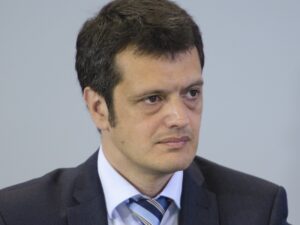 Робота КРАЇЛ: правова колізія та результати роботи