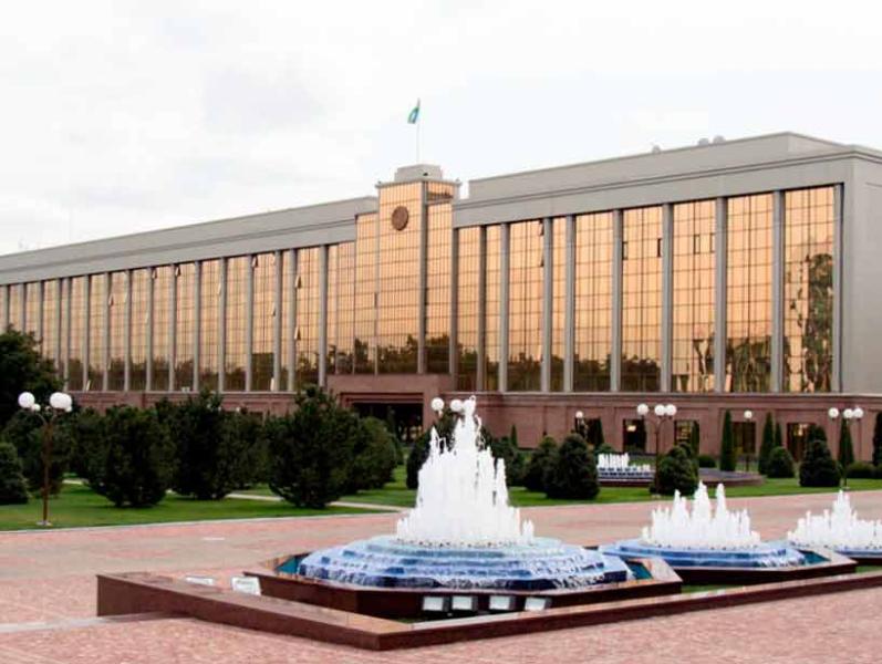 кабмін Узбекистану