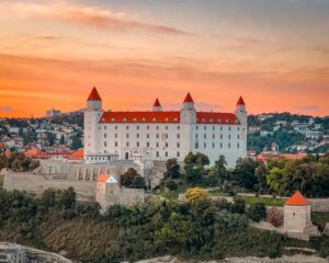 Близько чверті словацьких гемблерів грає у нелегалів